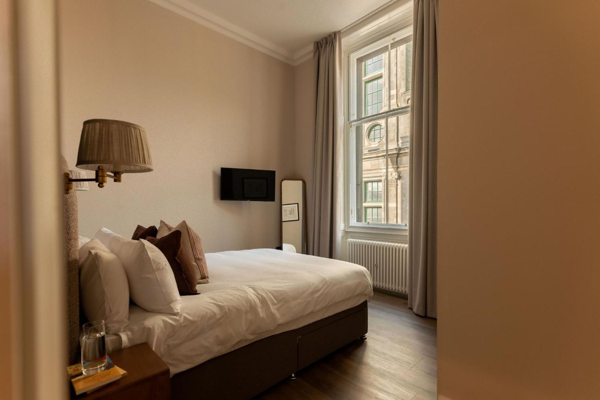 Hotel Moment George IV Bridge Edimburgo Habitación foto